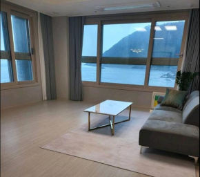 Oceanview - short and long term stay